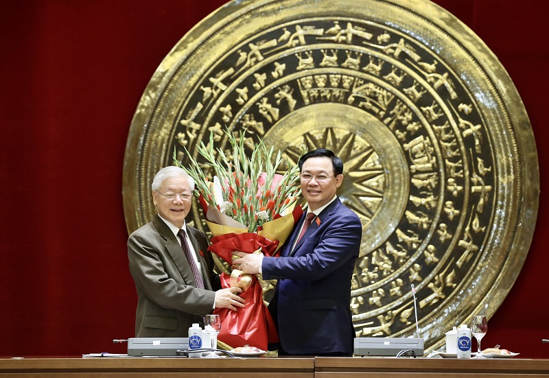 Đoàn đại biểu Quốc hội Hà Nội chúc mừng đồng chí Nguyễn Phú Trọng hoàn thành xuất sắc nhiệm vụ Chủ tịch nước 
